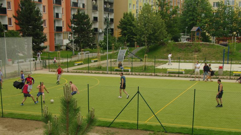 fotbal na hřišti
